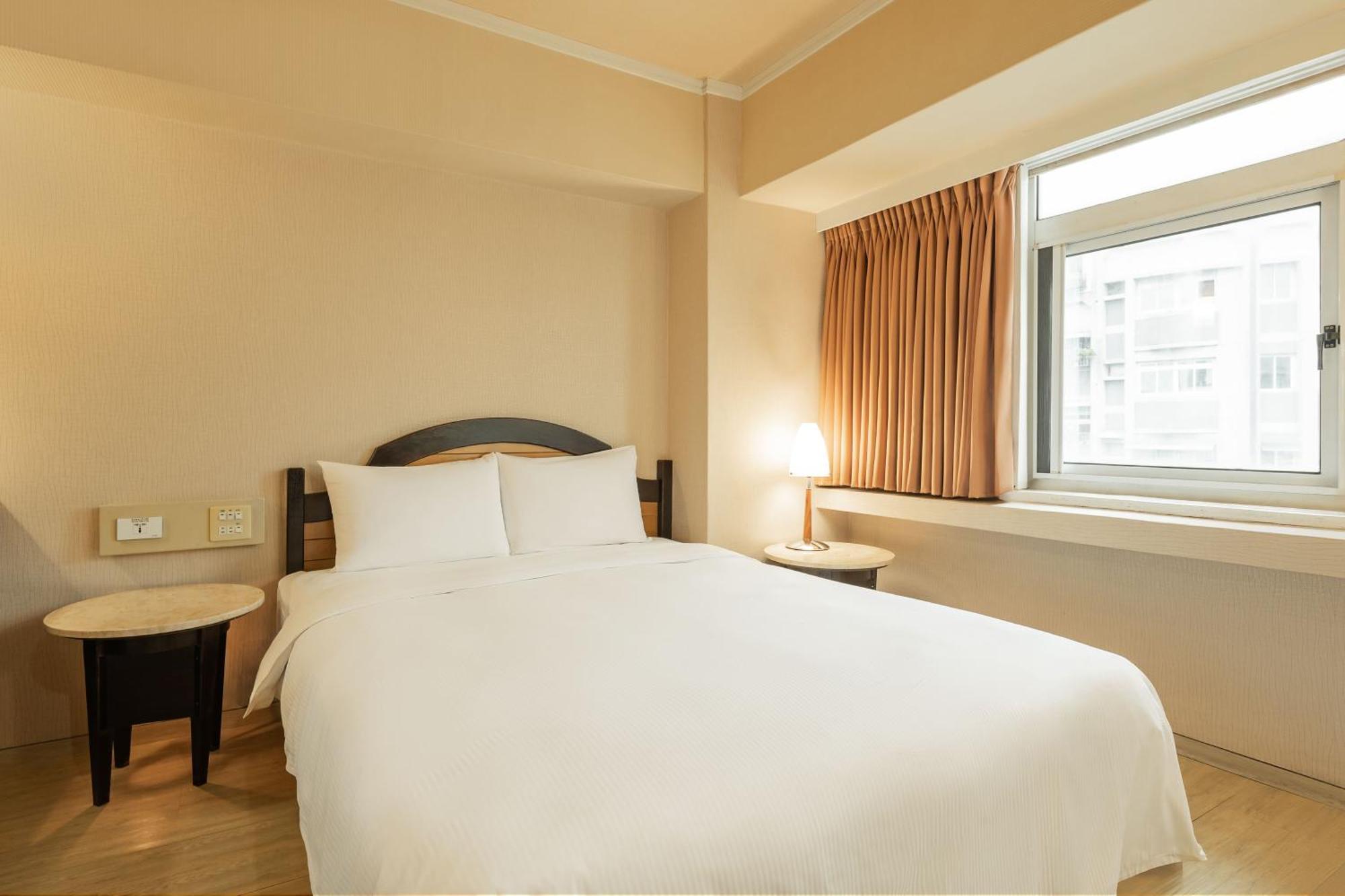 Kindness Hotel Weiwuying Kaohsiung Pokój zdjęcie