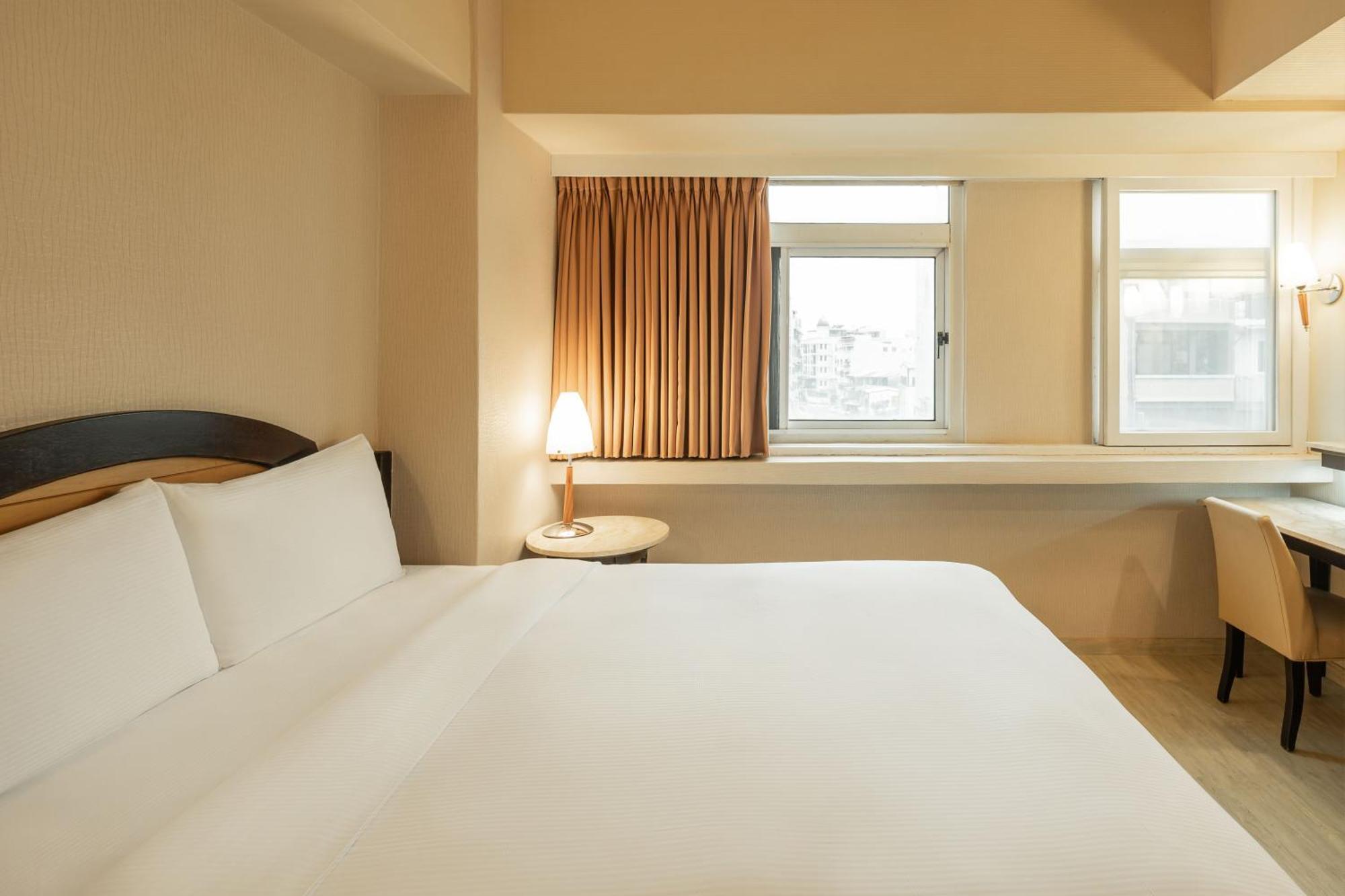 Kindness Hotel Weiwuying Kaohsiung Pokój zdjęcie