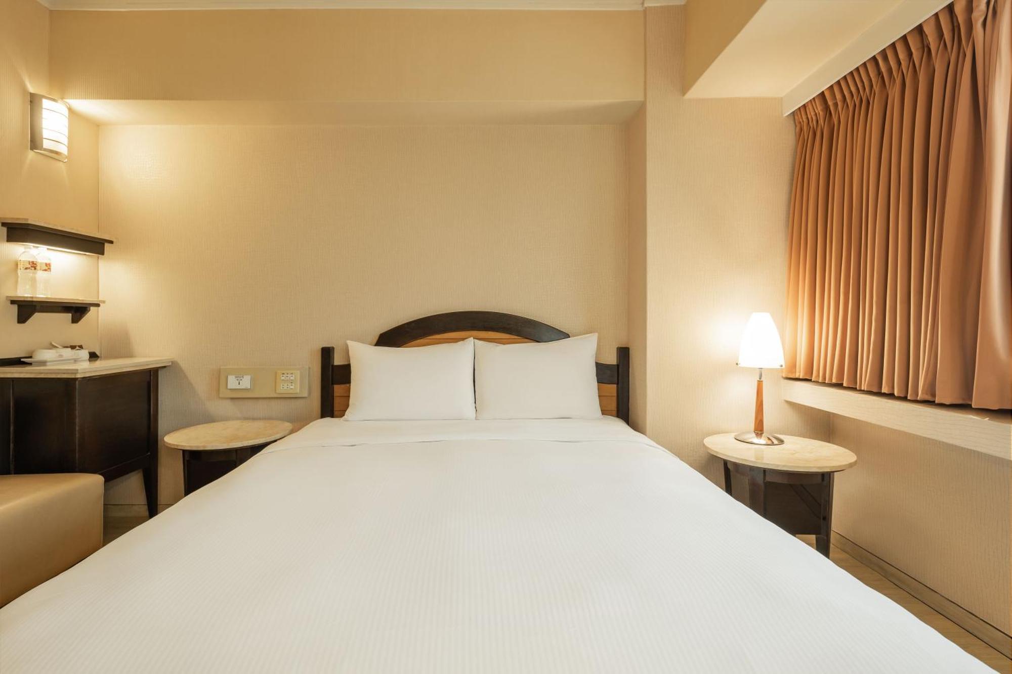 Kindness Hotel Weiwuying Kaohsiung Pokój zdjęcie
