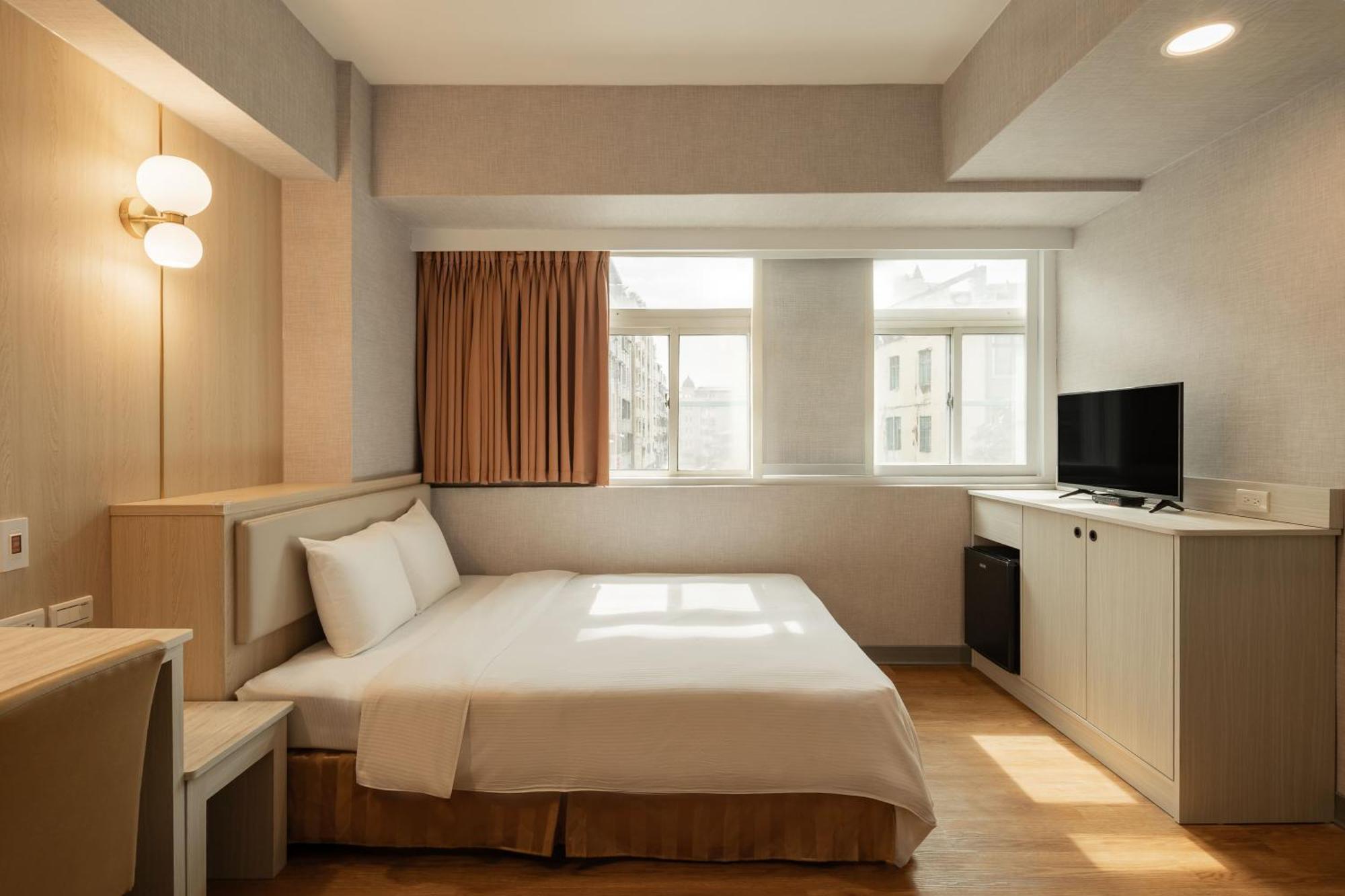 Kindness Hotel Weiwuying Kaohsiung Zewnętrze zdjęcie